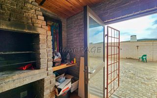 3 Bedroom House For Sale in Henties Bay Central, Henties Bay