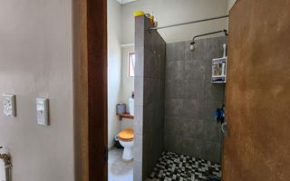 3 Bedroom House For Sale in Henties Bay Central, Henties Bay