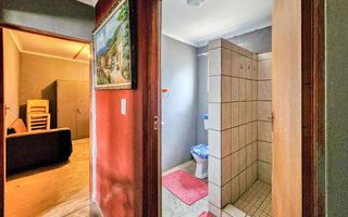 3 Bedroom House For Sale in Henties Bay Central, Henties Bay