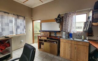 3 Bedroom House For Sale in Henties Bay Central, Henties Bay