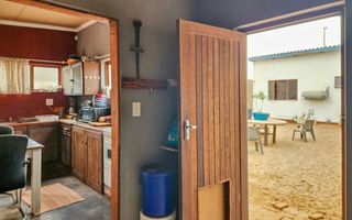 3 Bedroom House For Sale in Henties Bay Central, Henties Bay