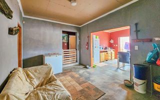 3 Bedroom House For Sale in Henties Bay Central, Henties Bay