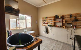 3 Bedroom House For Sale in Henties Bay Central, Henties Bay
