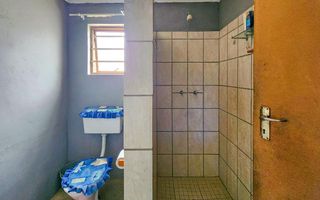 3 Bedroom House For Sale in Henties Bay Central, Henties Bay