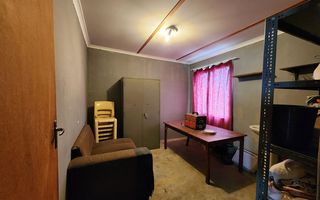 3 Bedroom House For Sale in Henties Bay Central, Henties Bay