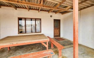 3 Bedroom House For Sale in Henties Bay Central, Henties Bay