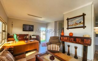3 Bedroom House For Sale in Henties Bay Central, Henties Bay