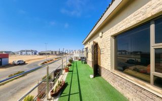 3 Bedroom House For Sale in Henties Bay Central, Henties Bay