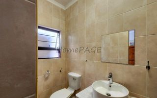 3 Bedroom House For Sale in Henties Bay Central, Henties Bay