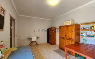 3 Bedroom House For Sale in Henties Bay Central, Henties Bay