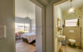 3 Bedroom House For Sale in Henties Bay Central, Henties Bay
