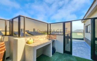 3 Bedroom House For Sale in Henties Bay Central, Henties Bay