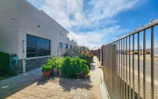 3 Bedroom House For Sale in Henties Bay Central, Henties Bay
