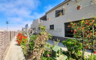 3 Bedroom House For Sale in Henties Bay Central, Henties Bay