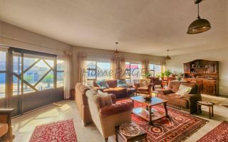 3 Bedroom House For Sale in Henties Bay Central, Henties Bay