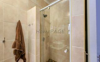 3 Bedroom House For Sale in Henties Bay Central, Henties Bay