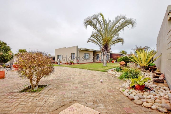 3 Bedroom House For Sale in Swakopmund Ext 8, Swakopmund