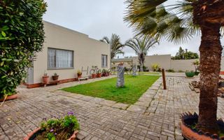 3 Bedroom House For Sale in Swakopmund Ext 8, Swakopmund