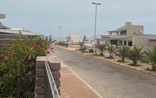 4 Bedroom House For Sale in Sunbay, Henties Bay