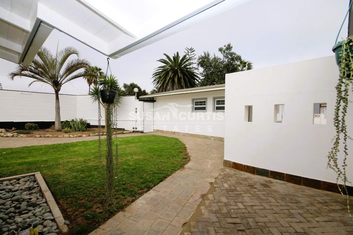 3 Bedroom House For Sale in Vineta, Swakopmund