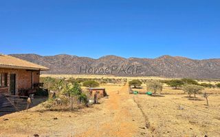 3 Bedroom Small Holding / Plot For Sale in Otavi