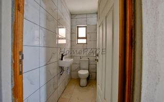 8 Bedroom House For Sale in Tamariskia, Swakopmund