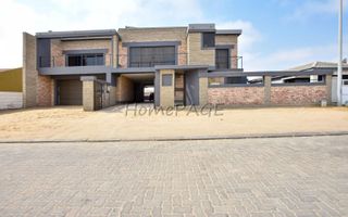 8 Bedroom House For Sale in Tamariskia, Swakopmund