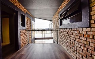 8 Bedroom House For Sale in Tamariskia, Swakopmund