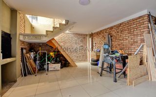 8 Bedroom House For Sale in Tamariskia, Swakopmund