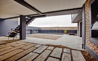8 Bedroom House For Sale in Tamariskia, Swakopmund