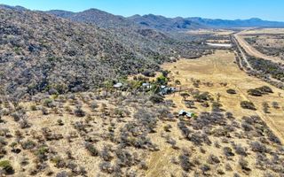 2 Bedroom Small Holding / Plot For Sale in Otavi
