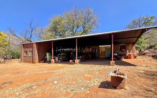 2 Bedroom Small Holding / Plot For Sale in Otavi