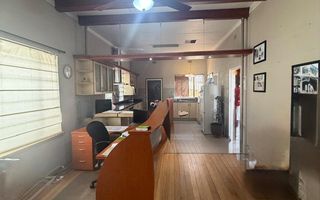 Office / Retail / Mixed Use For Sale in Klein Windhoek, Wind...