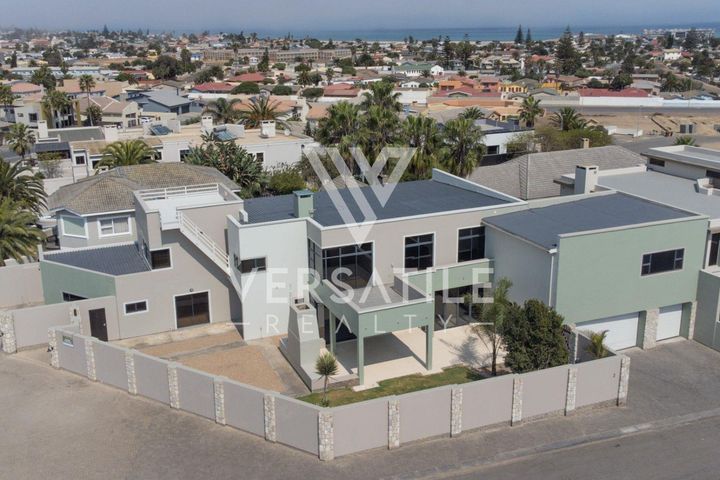 4 Bedroom House For Sale in Ocean View, Swakopmund
