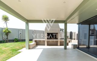 4 Bedroom House For Sale in Ocean View, Swakopmund