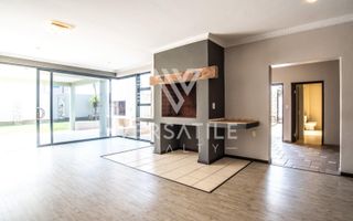 4 Bedroom House For Sale in Ocean View, Swakopmund