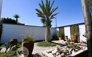 4 Bedroom House For Sale in Ocean View, Swakopmund