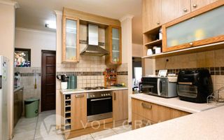 4 Bedroom House For Sale in Ocean View, Swakopmund