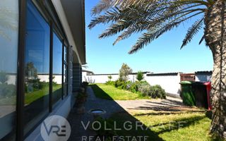 4 Bedroom House For Sale in Ocean View, Swakopmund