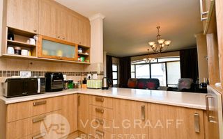 4 Bedroom House For Sale in Ocean View, Swakopmund
