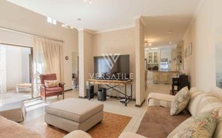 3 Bedroom House For Sale in Dolphin Beach