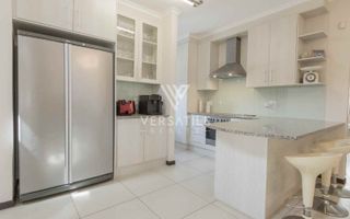 3 Bedroom House For Sale in Dolphin Beach