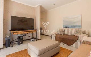 3 Bedroom House For Sale in Dolphin Beach