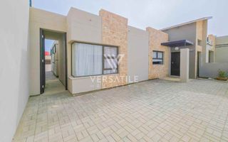 3 Bedroom House For Sale in Dolphin Beach