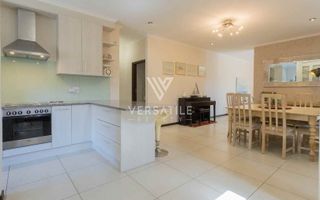 3 Bedroom House For Sale in Dolphin Beach