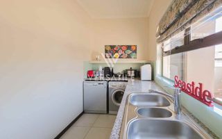 3 Bedroom House For Sale in Dolphin Beach