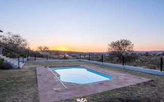 5 Bedroom House For Sale in Finkenstein, Windhoek