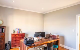 5 Bedroom House For Sale in Finkenstein, Windhoek