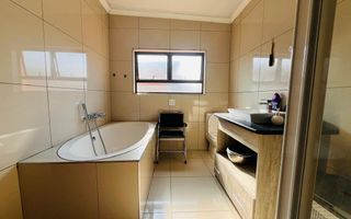 4 Bedroom House To Rent in Khomasdal , Windhoek