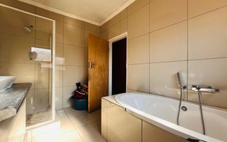 4 Bedroom House To Rent in Khomasdal , Windhoek